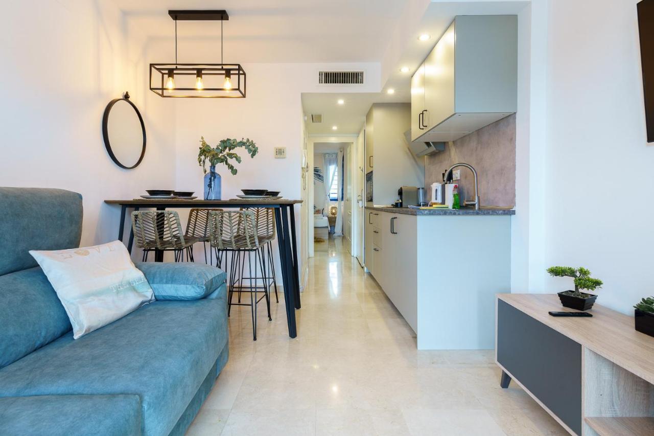 בנאלמדנה 2Nd Line From The Beach , Seaviews + Parking &Pool מראה חיצוני תמונה