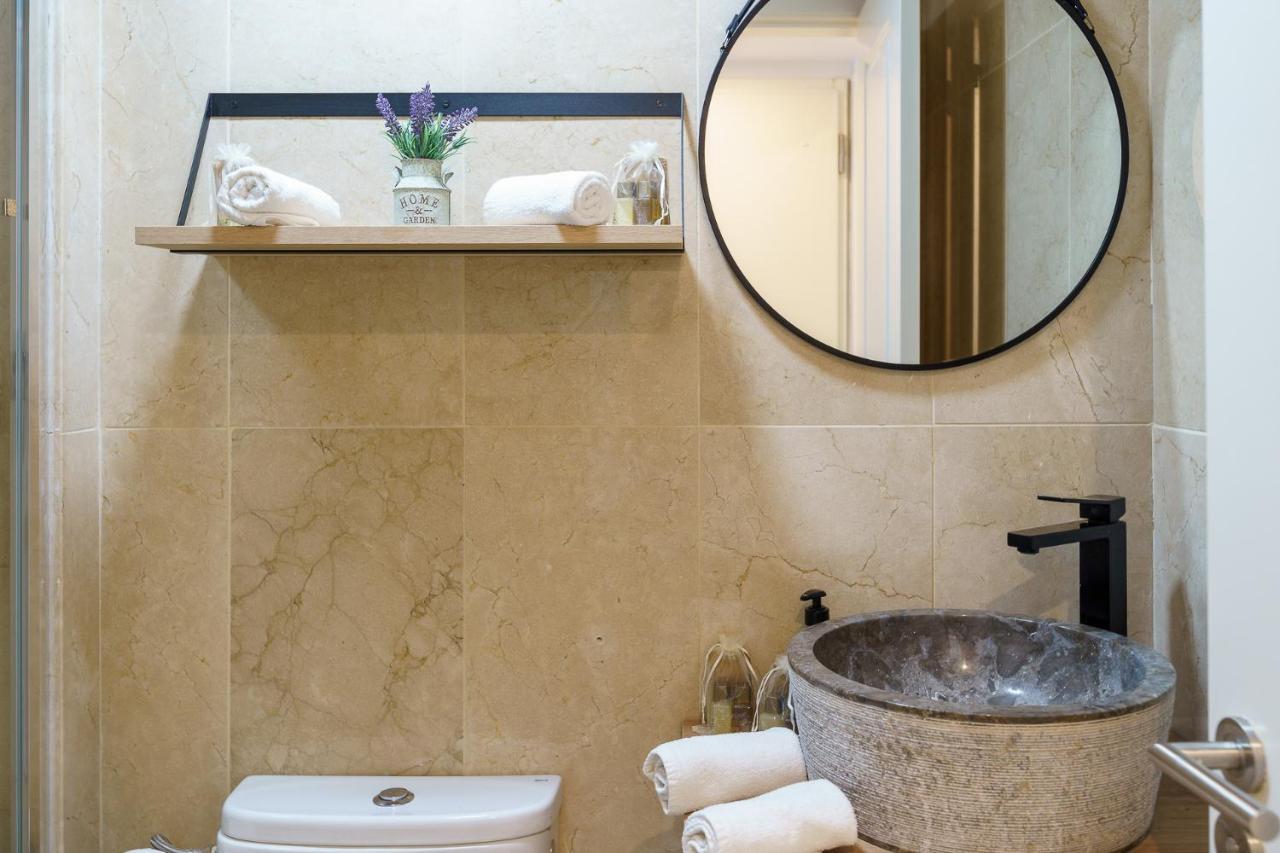 בנאלמדנה 2Nd Line From The Beach , Seaviews + Parking &Pool מראה חיצוני תמונה