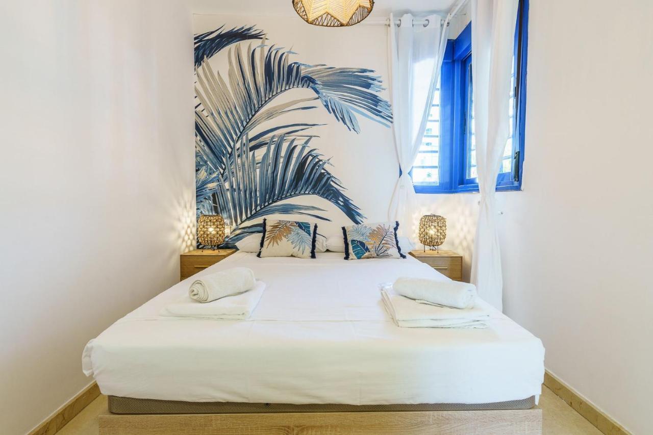 בנאלמדנה 2Nd Line From The Beach , Seaviews + Parking &Pool מראה חיצוני תמונה