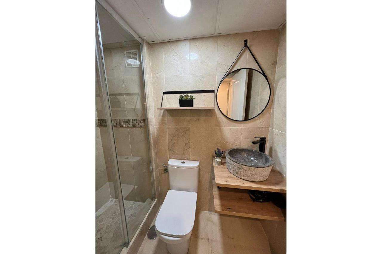 בנאלמדנה 2Nd Line From The Beach , Seaviews + Parking &Pool מראה חיצוני תמונה